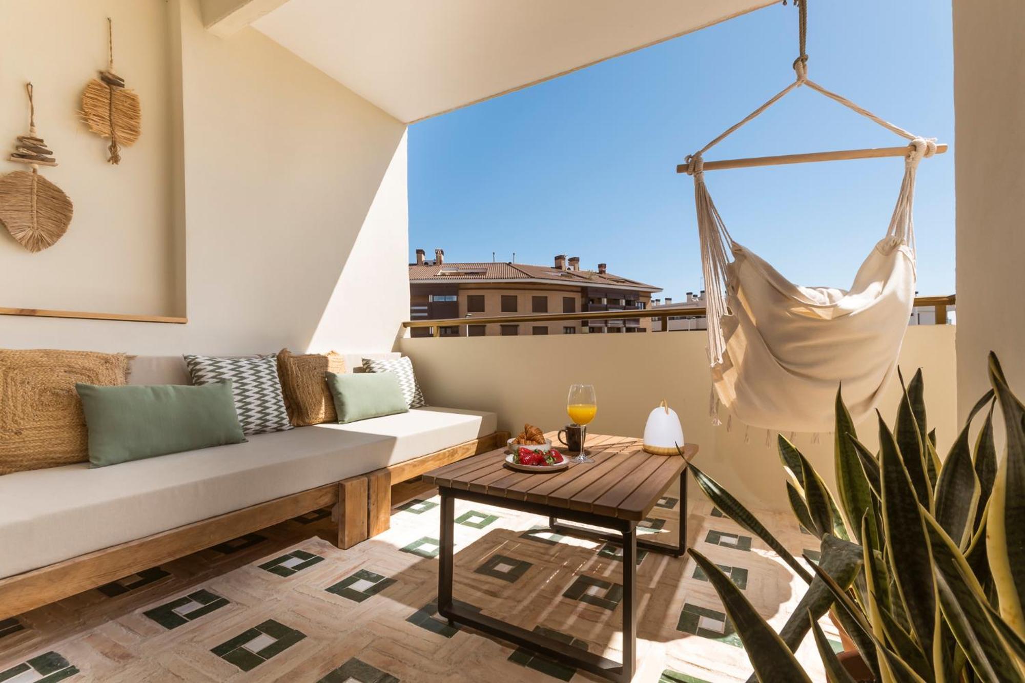 K-Sense By Nuka Homes Platja de Larenal エクステリア 写真